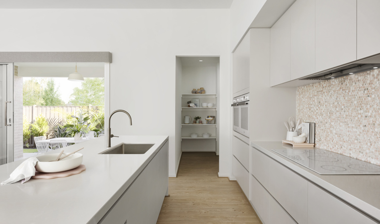 EHBG2436 Sone Heroes 024