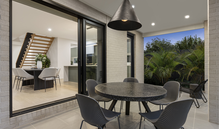 EHBG2520 Jardene Heros 177